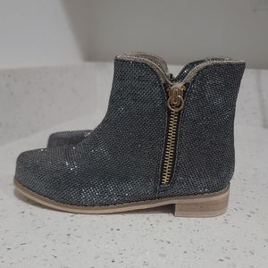 Almost new! Joyfolie black metallic silver ankle boots